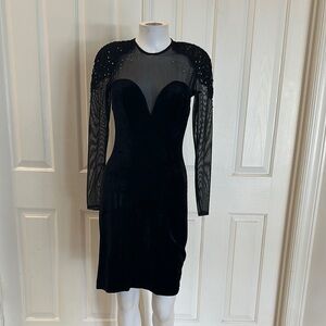 Vintage Tadashi Shoji Black Long Sleeve Bodycon Dress